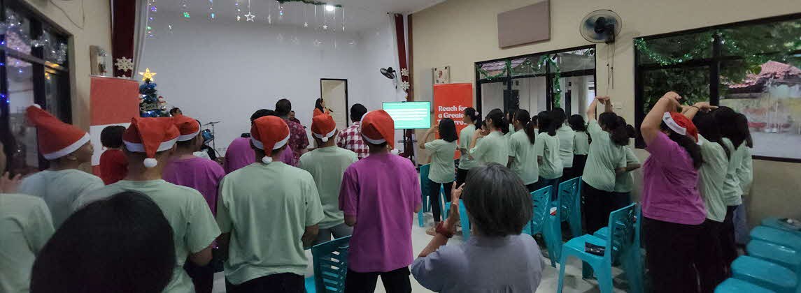 Reach for Great Joy: A Christmas Gift for All di Panti Asuhan Tanjung Barat