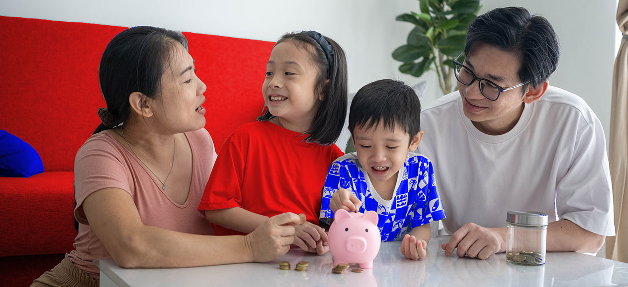 10 money lessons every parent should teach their children
