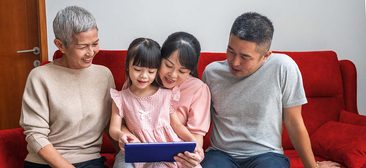 What happens if you do not name an insurance nominee in Singapore?