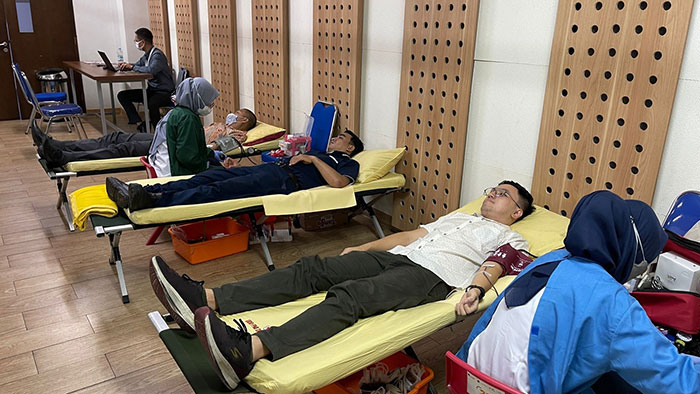 Great Eastern Life Indonesia conducts blood donation drive